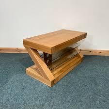 Small Solid Oak Z Tv Unit With 2