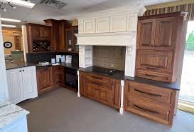 timed auction murray cabinetry and