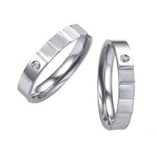 Amazon Com Uryy Stainless Steel Couple Ring Simulated