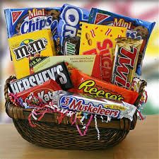 candy caravan candy gift basket henry