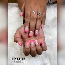 deluxe nails in peabody