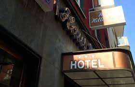 Dieses gemütliche hotel befindet sich im einkaufsviertel nahe dem k21 ständehaus. Hotel Hillesheim In Dusseldorf Hotel De