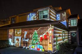 Awesome Christmas Light Projectors And Houses Lit Up Time