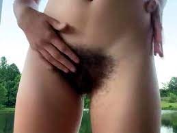Hairy teen muss sich nackt machen zum ficken porn