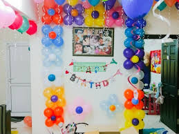 simple balloons decoration at home for