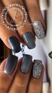 Apply white polish on the index finger. Cute Short Grey Nails With Glitter Design Gray Nails Shiny Nails Designs Gorgeous Nails Short Acrylic Nails