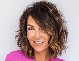25 timeless haircuts for women