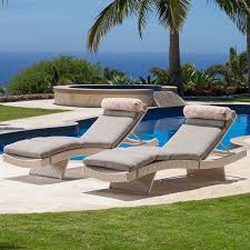 Whether you have an expansive garden or a modest courtyard, your outdoor living space should feel like an extension of your home—with quality furniture, plush cushions, and luxurious furnishings. Pin On Pool Area