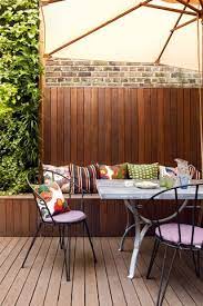 Design Ideas For Furnishing An Outdoor