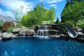 Landscaping Ideas For Your Swimming