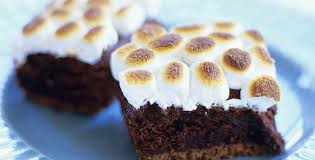 Resultado de imagem para foto de brownie de marshmallow