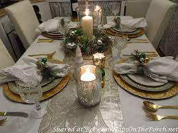 Green and white christmas table settings. Christmas In Green So Elegant Between Naps On The Porch