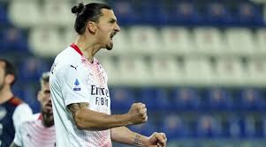 Zlatan non sbaglia mai, è ovvio. Zlatan Ibrahimovic Scores Two As Milan Beats Cagliari 2 0 To Go Clear Sports News The Indian Express