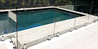 Glass Pool Fence For Your Home Pool