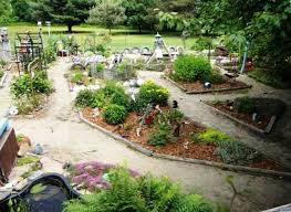 Flea Market Gardening Parterre Garden