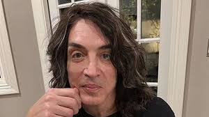 rocker paul stanley s hot against