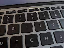 how to turn on the keyboard light