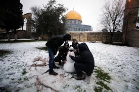 Kushner lebih lanjut mengatakan bahwa visi perdamaian trump yang diusulkan. Images Dome Of The Rock Covered In White After Roya News