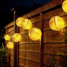 solar light string with white lanterns