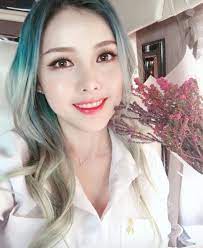 makeup artis pony korean beauty
