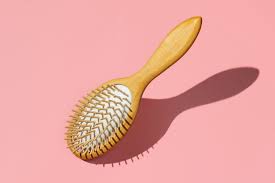 how to clean a hairbrush or comb