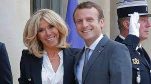 Emmanuel macron and his wife brigitte trogneux arrive at the elysee palace in paris, france, to attend a dinner in honour of spain's king felipe vi and queen letizia on 2 june 2016 | philippe. Emmanuel Macron S Wife On 25 Year Age Gap We Have Breakfast Together Me And My Wrinkles Abc News