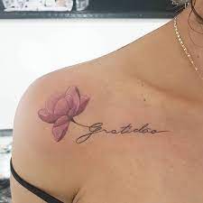 Check spelling or type a new query. Tatuagens Femininas No Ombro 100 Imagens Que Vao Te Inspirar A Tatuar