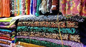 the famous fabric market of dubai