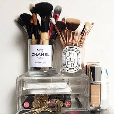 makeup storage and accessories to get