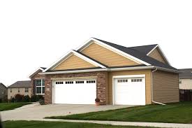 If you're looking for vinyl siding that combines great looks and affordability, look no further than encore. Black Roof White Trim White Garage Door Certainteed Buckskin Tan Siding Normal Il Blackstone Carlson Exteriors Inc