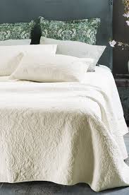 bianca lorenne bahia ivory bedspread
