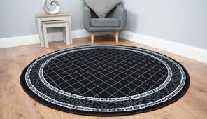 round rug grey mat bordered design