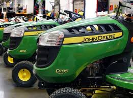 John deere lawn tractors are fully featured and have deck widths from 42 to 54 inches. Deere To Buy German Road Construction Equipment Maker