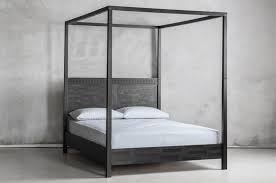 super king size four poster bed