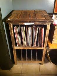 Vinyl records have been making a massive comeback over the past few years. Diy Vinyl Record Player Stand Crafts Diy And Ideas Blog