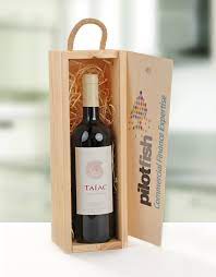 personalised corporate wine gifts