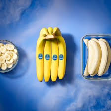 .old niece how to open a banana correctly (seeds end), creating a monster that screams at anyone daring to open a banana not in line with our eventual ape overlords. How To Open A Banana They Re Fun To Peel Chiquita