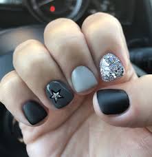 She also notes that matte nail polish takes longer to dry, so keep that in mind after getting a matte manicure. Star Nails Glitter Matte Finish Gel Manicure Nail Art Nailart Matte Stars Glitter Black Gre Gel Manicure Gel Manicure Nails Gel Manicure Colors