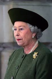 � a primeira monarca brit�nica a permanecer por mais tempo no trono. Queen Elizabeth 2005 Rainha Elizabeth Atrizes Rainha
