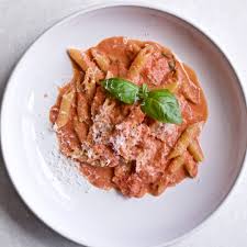 italian pink sauce pasta recipe tomato
