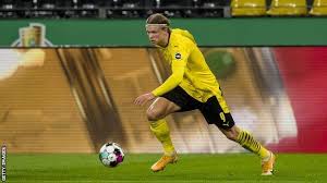 Cheslsea, manchester united and manchester city all want erling haaland, but the borussia dortmund striker will prove costly, and a fee of over. Erling Braut Haaland Would Man City Liverpool Man Utd Or Chelsea Suit Striker Best Bbc Sport