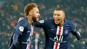 If you want to know who is the better soccer player so my friends trust me you are at the right place because we will discuss their team record here. Psg Vertrags Gesprache Mit Neymar Und Mbappe Bestatigt Fussball International Sport Bild