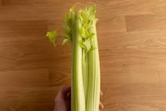 How do you know when celery goes bad?