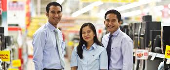 Target perusahaan adalah menjadi arena permainan keluarga yang berkonsep indoor terbesar dan memiliki banyak cabang di indonesia. Carrer Carrefour Trans Retail
