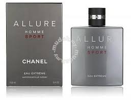 How to apply allure homme sport eau extrême can be sprayed in a cloud onto clothes and skin for a more intense fragrance experience. Chanel Allure Homme Sport Eau Extreme 150ml Health Beauty For Sale In Setia Alam Selangor Mudah My