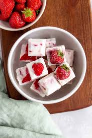 strawberry yogurt bites carmy easy