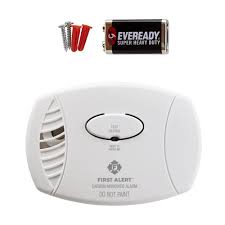 Line up the notches on the mounting plate and detector, then twist the detector clockwise. Battery Operated Carbon Monoxide Alarm Co400