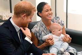 As harry and meghan's daughter was born in the us, she is entitled to the baby will also automatically be a british citizen because of harry's citizenship. Royal News Prinz Harry Und Meghan Diese Worte Kann Archie Schon Sagen Gala De