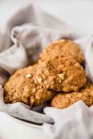 The best healthy and easy oatmeal raisin cookies recipe! 10 Tempting Low Calorie Oatmeal Cookies Hurry The Food Up