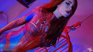 Spidergirl and spider cream - XNXX.COM